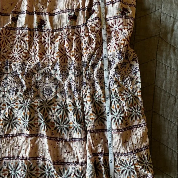 Kimchi Blue Pink and Lavender Patterned Midi Dress - Picture 6 of 6